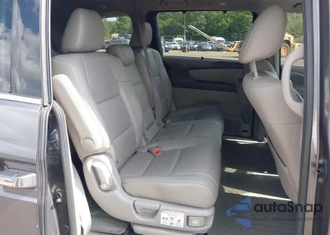 2015 Honda Odyssey Touring/Touring Elite из США, поврежденный, VIN 5FNRL5H96FB101164